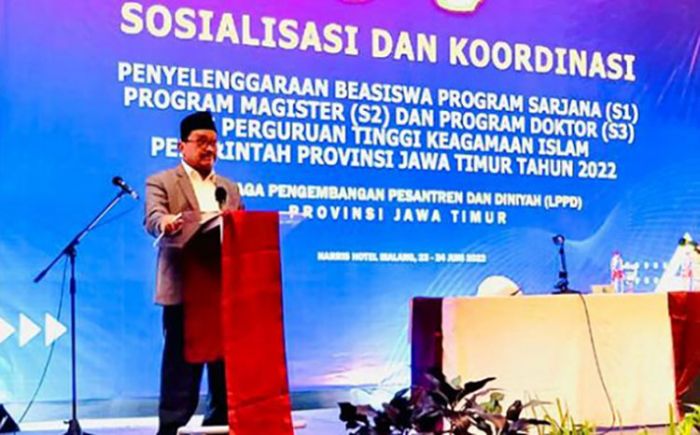 Gubernur Khofifah Buat Smart Policy untuk Perguruan Tinggi Berbasis Pesantren, Berikut Isinya