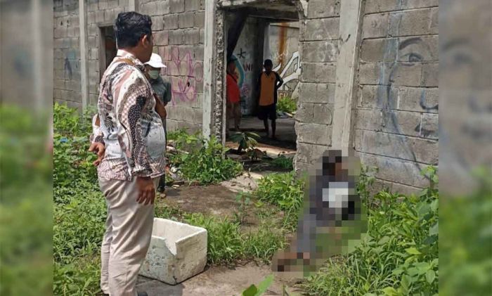 Pemuda Tanpa Identitas Ditemukan Tewas Gantung Diri di Surabaya Pemuda Tanpa Identitas Ditemukan Tewas Gantung Diri di Surabaya