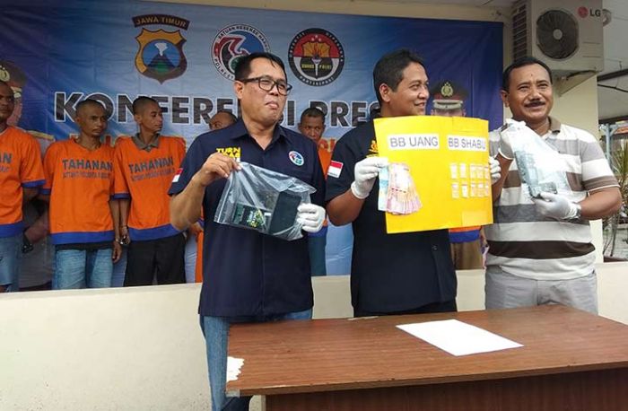 Jelang Natal dan Tahun Baru, Satresnarkoba Polresta Sidoarjo Ungkap Delapan Kasus Jelang Natal dan Tahun Baru, Satresnarkoba Polresta Sidoarjo Ungkap Delapan Kasus