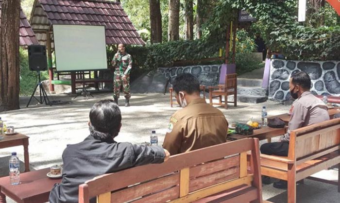 Perhutani Gandeng TNI-Polri Sosialisasi Pengendalian Kebakaran Hutan di Ngawi