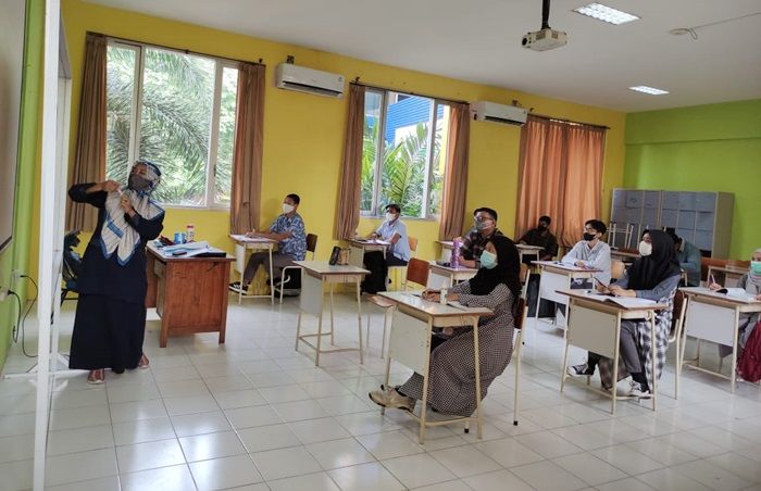 Jelang PTM Juli Mendatang, SMA Muhammadiyah 2 Sidoarjo Gelar Uji Coba Tatap Muka Jelang PTM Juli Mendatang, SMA Muhammadiyah 2 Sidoarjo Gelar Uji Coba Tatap Muka