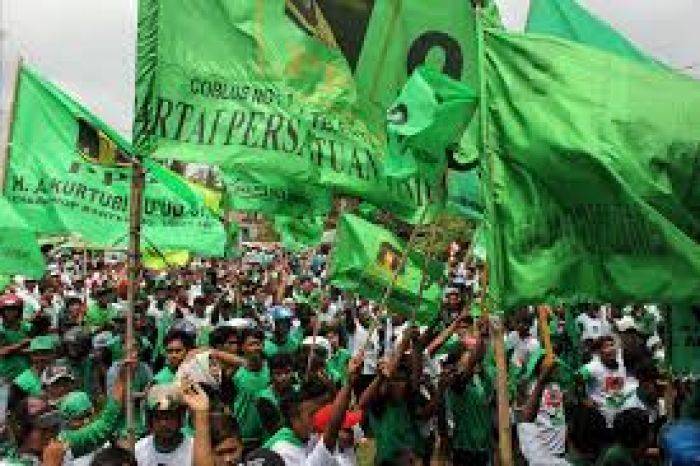 Konflik Makin Keras, Dua Kubu PPP Abaikan Mahkamah Partai Konflik Makin Keras, Dua Kubu PPP Abaikan Mahkamah Partai