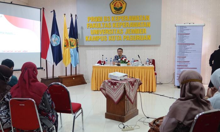 Tingkatkan Penerimaan Pelajar ke PTN, Humas Unej: Guru BK Harus Mampu Petakan Kemampuan Siswa Tingkatkan Penerimaan Pelajar ke PTN, Humas Unej: Guru BK Harus Mampu Petakan Kemampuan Siswa