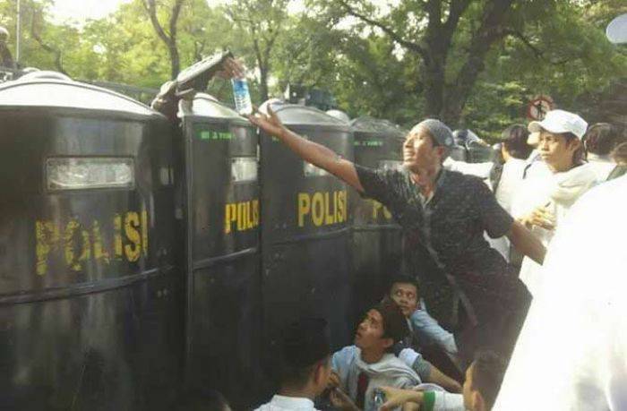 SBY Makin Tersudut, Polisi Selidiki Rekaman, Fahri Hamzah: Presiden lah yang Ditunggangi SBY Makin Tersudut, Polisi Selidiki Rekaman, Fahri Hamzah: Presiden lah yang Ditunggangi