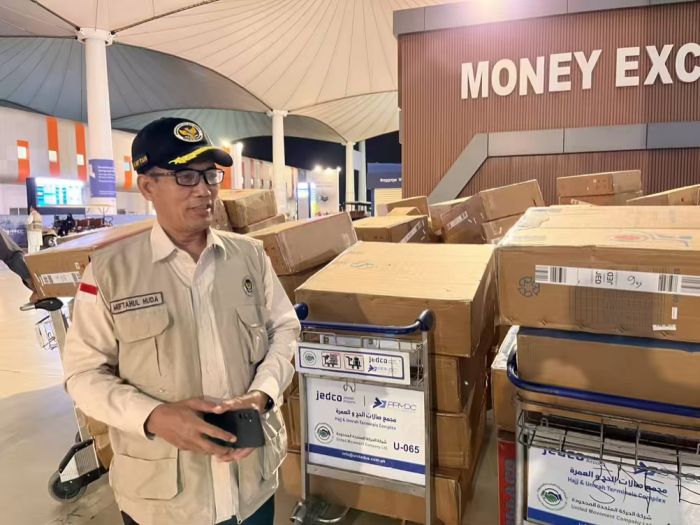 Kiriman Kursi Roda Tahap 2 dari BSI Tiba di Jeddah, Siap Layani Jemaah Lansia saat Armuzna
