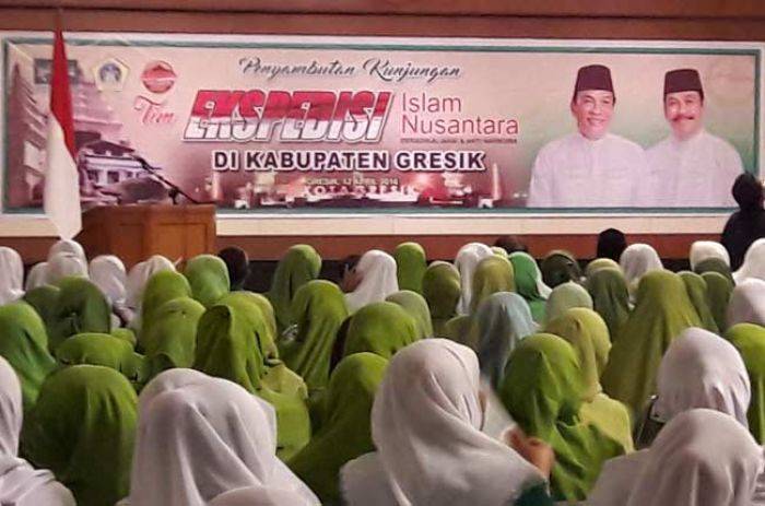 Kunjungan Tim Ekspedisi Islam Nusantara ke Gresik Diwarnai Lampu Mati Kunjungan Tim Ekspedisi Islam Nusantara ke Gresik Diwarnai Lampu Mati