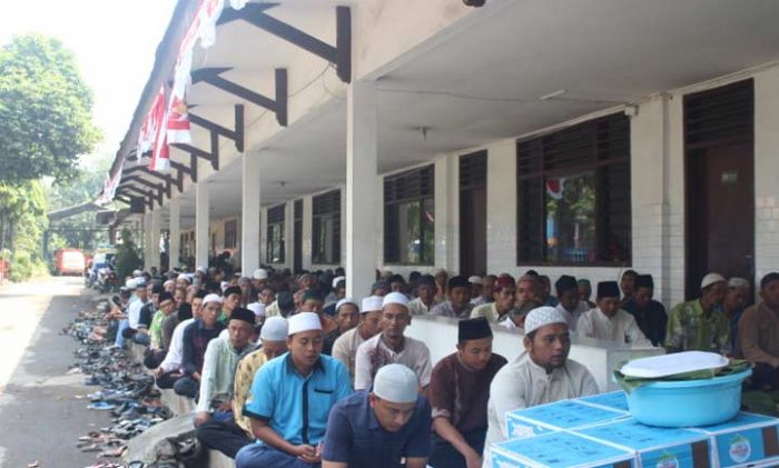 Ratusan Petugas Kebersihan Dapat Pembinaan Ratusan Petugas Kebersihan Dapat Pembinaan