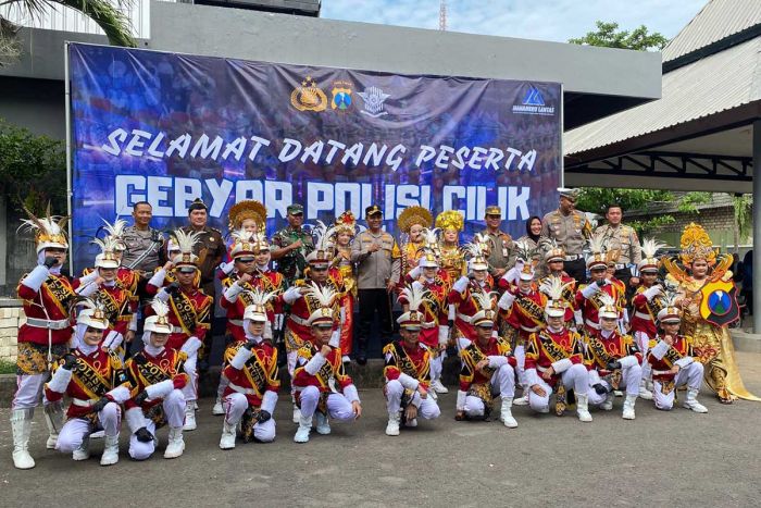 Gebyar Pocil 2024, Kapolres Tuban Minta Peserta Jadi Pelopor Keselamatan Lalu Lintas Gebyar Pocil 2024, Kapolres Tuban Minta Peserta Jadi Pelopor Keselamatan Lalu Lintas