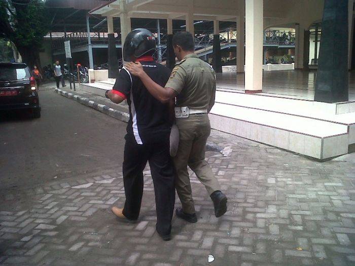 Diduga Masalah Asmara, Dua Oknum PNS Pemkot Kediri Adu Jotos