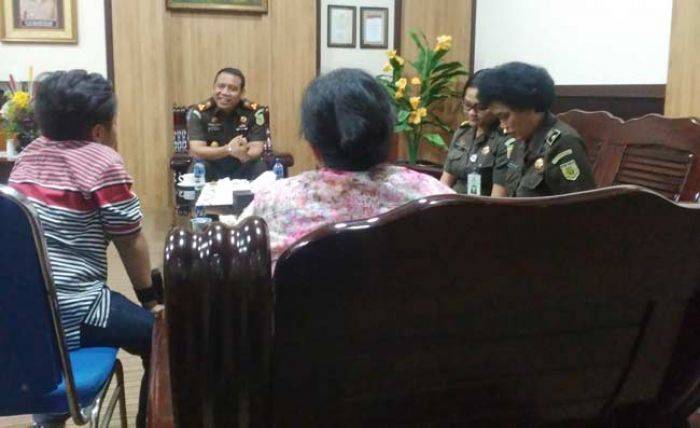 Setahun, Kasus Pencabulan Bocah SD OB Anugerah School Tak Selesai, Pengacara Korban: Harusnya P-21 Setahun, Kasus Pencabulan Bocah SD OB Anugerah School Tak Selesai, Pengacara Korban: Harusnya P-21