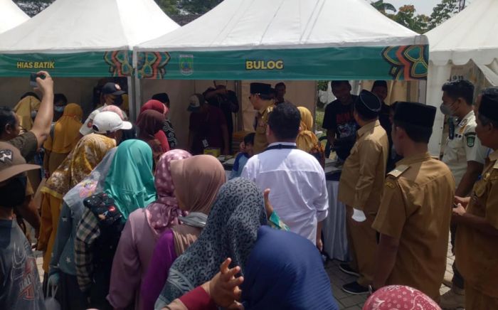 Sukses di Rest Area Pohgading, Desa Bulusari Jadi Tempat Pasar Murah Kedua Sukses di Rest Area Pohgading, Desa Bulusari Jadi Tempat Pasar Murah Kedua