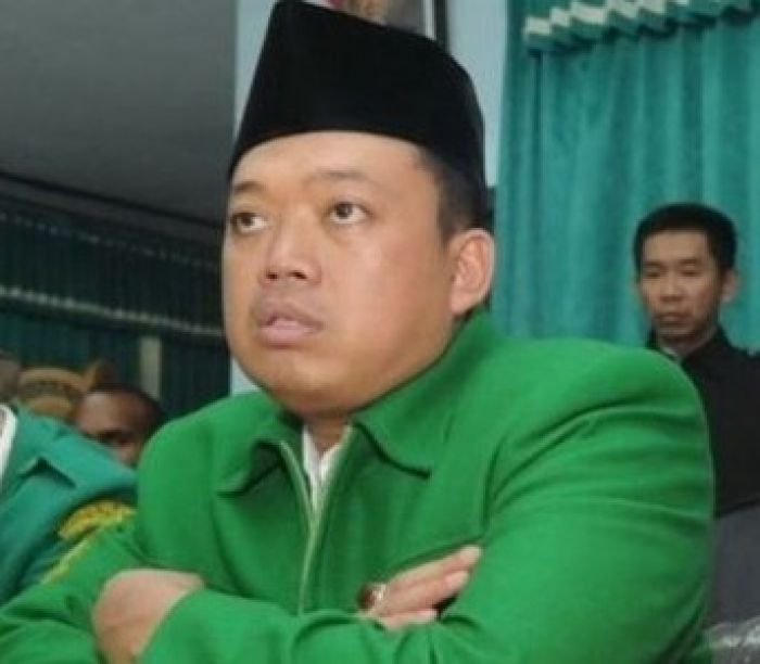 Soal Abu Janda, Mantan Ketum Ansor: Semoga NU Dijauhkan dari Penumpang Merusak dari Dalam Soal Abu Janda, Mantan Ketum Ansor: Semoga NU Dijauhkan dari Penumpang Merusak dari Dalam