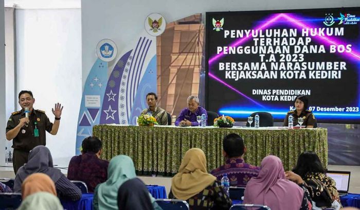 Awasi dan Cegah Penyalahgunaan Dana BOS, Pemkot Kediri Gandeng Kejaksaan Beri Penyuluhan Hukum Awasi dan Cegah Penyalahgunaan Dana BOS, Pemkot Kediri Gandeng Kejaksaan Beri Penyuluhan Hukum
