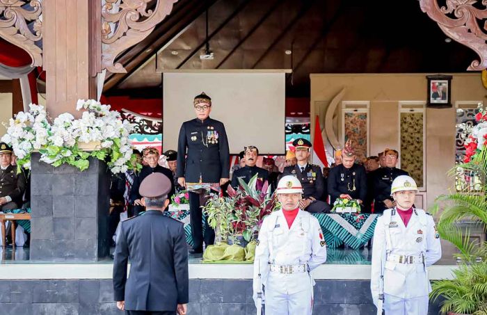HUT ke-78 RI, Bupati Pamekasan Jadi Inspektur Upacara Pengibaran Bendera Merah Putih HUT ke-78 RI, Bupati Pamekasan Jadi Inspektur Upacara Pengibaran Bendera Merah Putih