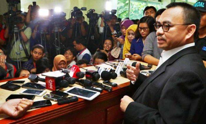 Politikus Kuat DPR Minta 20% Saham Freeport, Dilaporkan ke MKD karena Catut Presiden Politikus Kuat DPR Minta 20% Saham Freeport, Dilaporkan ke MKD karena Catut Presiden