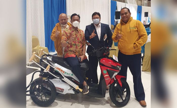 Unesa Launching Sepeda Motor Elektrik Bagi Disabilitas Unesa Launching Sepeda Motor Elektrik Bagi Disabilitas