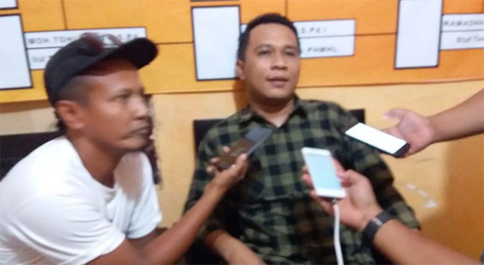 Bawaslu Sumenep Janji Tuntaskan Kasus Dugaan Money Politics yang Libatkan Camat Saronggi Bawaslu Sumenep Janji Tuntaskan Kasus Dugaan Money Politics yang Libatkan Camat Saronggi