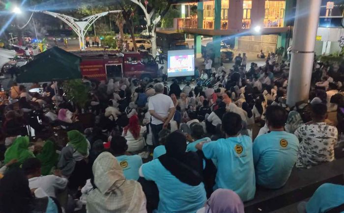 Pasangan Mubarok Dinilai Tampil Gemilang di Debat Pamungkas Pilbup Mojokerto 2024 Pasangan Mubarok Dinilai Tampil Gemilang di Debat Pamungkas Pilbup Mojokerto 2024