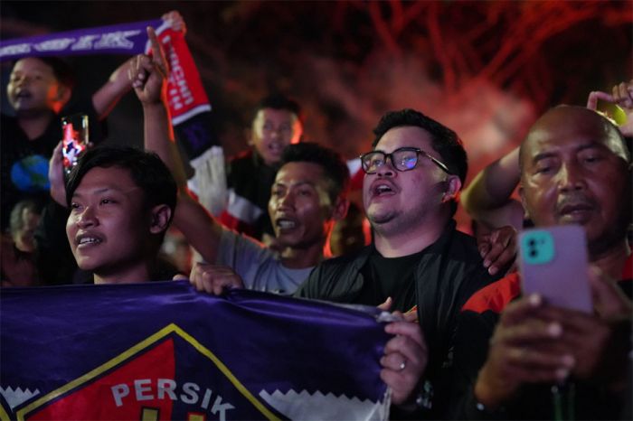 Berhasil Tahan Imbang Persita, Mas Dhito Optimis Persik Kediri Kantongi 3 Poin Saat Lawan PSS Berhasil Tahan Imbang Persita, Mas Dhito Optimis Persik Kediri Kantongi 3 Poin Saat Lawan PSS