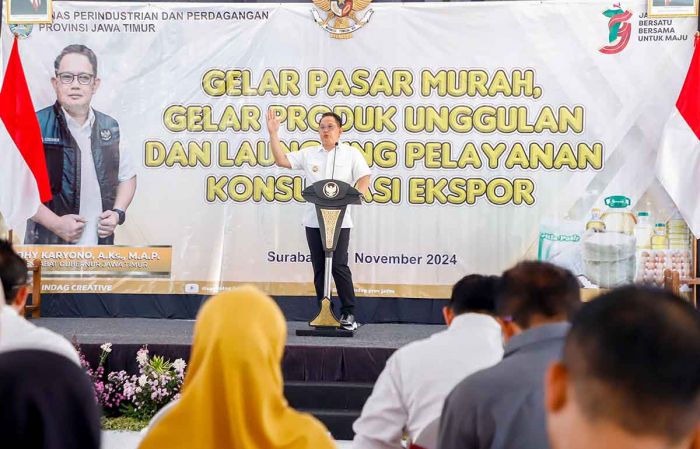 Luncurkan 3 Layanan, Pj Gubernur Jatim Optimistis Makin Banyak Produk UKM Tembus Pasar Dunia Luncurkan 3 Layanan, Pj Gubernur Jatim Optimistis Makin Banyak Produk UKM Tembus Pasar Dunia