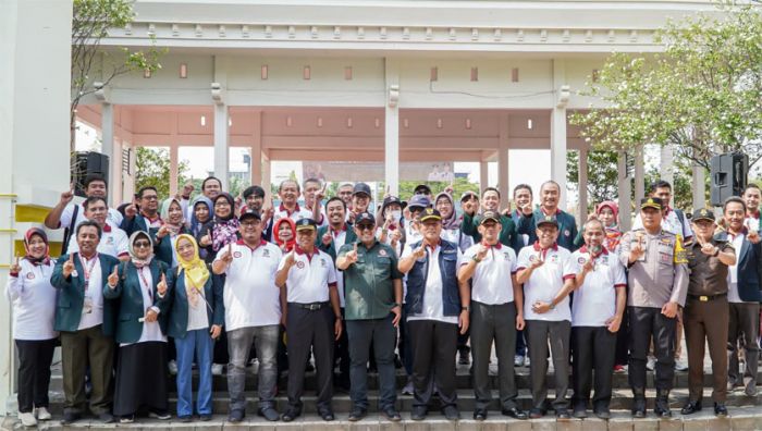 Wabup Abdul Rouf Hadiri HUT IDI ke-73 di Alun-Alun Lamongan Wabup Abdul Rouf Hadiri HUT IDI ke-73 di Alun-Alun Lamongan