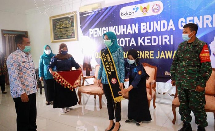 Jumlah Milenial 50 Persen, Bunda Fey: Jauhi Nikah Muda Jumlah Milenial 50 Persen, Bunda Fey: Jauhi Nikah Muda