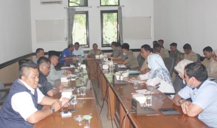 Audiensi Penanganan Limbah 5 Perusahaan di Sungai Wrati, Dewan Keluarkan 3 Rekomendasi Audiensi Penanganan Limbah 5 Perusahaan di Sungai Wrati, Dewan Keluarkan 3 Rekomendasi