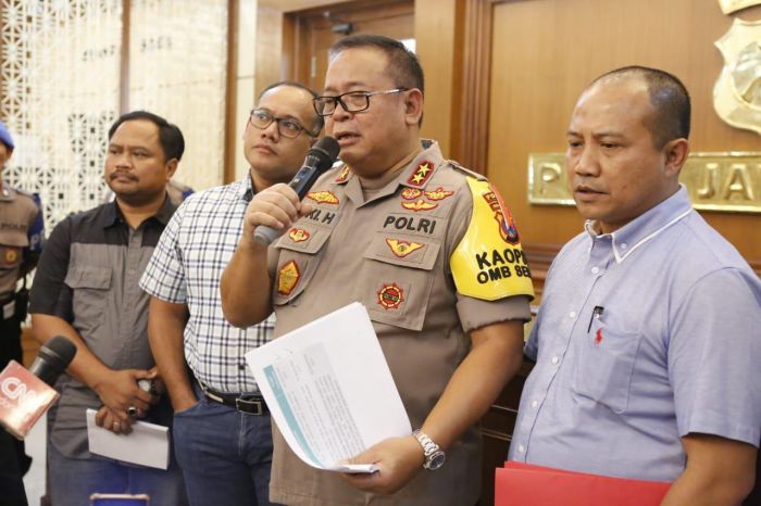 Tersangka Veronica Koman Penerima Beasiswa S2, Tak Pernah Bikin Laporan Pertanggungjawaban Tersangka Veronica Koman Penerima Beasiswa S2, Tak Pernah Bikin Laporan Pertanggungjawaban