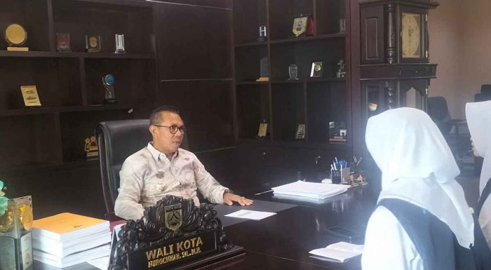 Siswa Jurnalistik SMAN 2 Batu Wawancarai Wali Kota, Bahas Jurnalisme Warga dan Etika Media