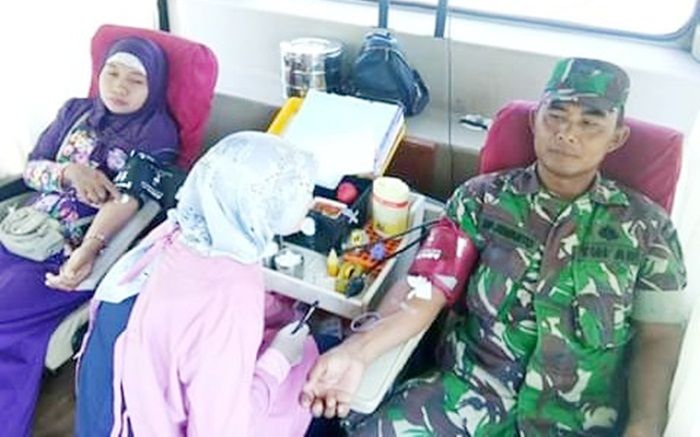 PMI Banyuwangi Gandeng UPTD Puskesmas Kertosari Gelar Donor Darah PMI Banyuwangi Gandeng UPTD Puskesmas Kertosari Gelar Donor Darah
