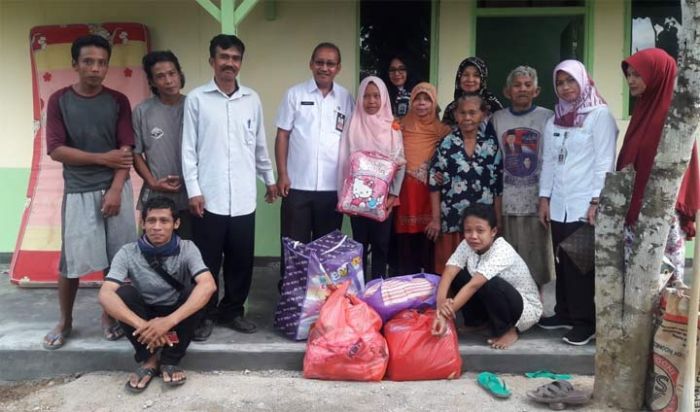 Hari Lansia, Dinsos Pacitan Berikan Bantuan Warga Terdampak Bencana