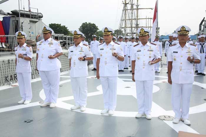 Tiga Komandan Unsur Satkor Koarmatim Diserahterimakan Tiga Komandan Unsur Satkor Koarmatim Diserahterimakan