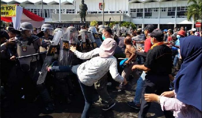 Polisi akan Gunakan Kuda Antar Logistik Pemilu di Daerah Rawan Polisi akan Gunakan Kuda Antar Logistik Pemilu di Daerah Rawan