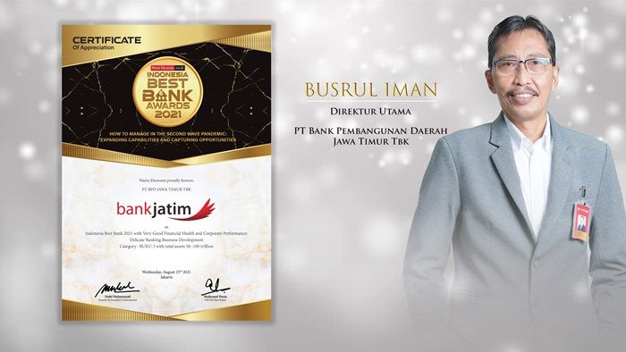Bank Jatim Raih Penghargaan Indonesia Best Bank 2021 Bank Jatim Raih Penghargaan Indonesia Best Bank 2021