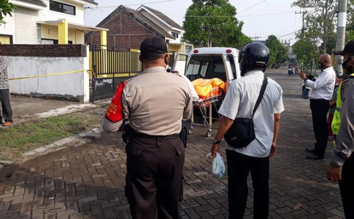 Cinta Ditolak, Pemuda Asal Kalibaru Bunuh Diri di Tropodo, Krian 