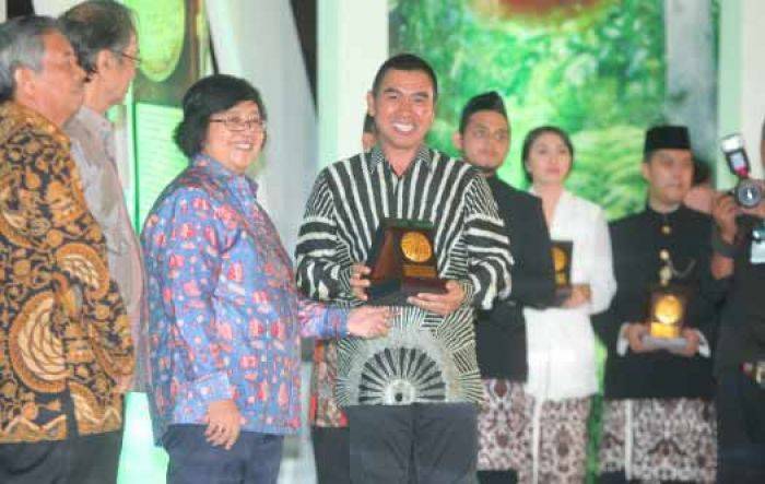 Kirab Adipura Kota Malang Disambut Hangat Kirab Adipura Kota Malang Disambut Hangat