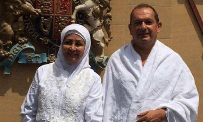 Banjir Doa, Duta Besar Inggris Simon Paulus Collis, Masuk Islam dan Naik Haji Banjir Doa, Duta Besar Inggris Simon Paulus Collis, Masuk Islam dan Naik Haji