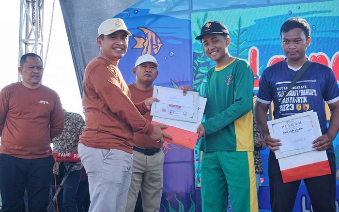 Diawali Jalan Sehat, Wakil Wali Kota Pasuruan Launching Fish Edu Park Diawali Jalan Sehat, Wakil Wali Kota Pasuruan Launching Fish Edu Park