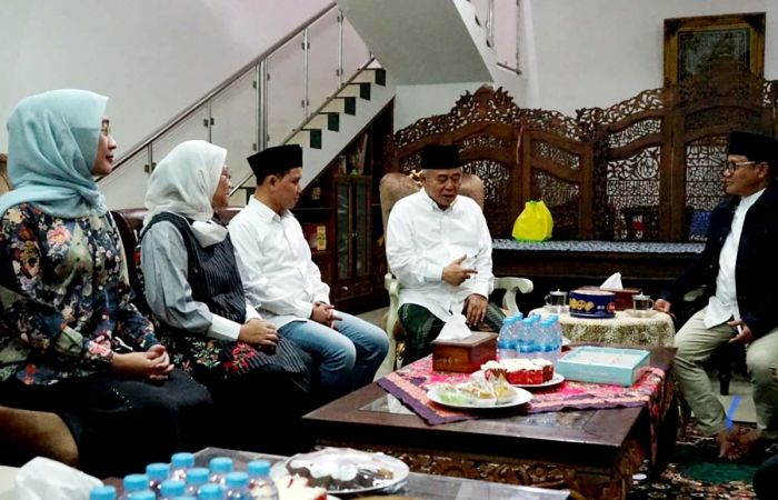 Bersama Menaker dan Mendes PDTT, Muhaimin Kunjungi Ponpes Amanatul Ummah