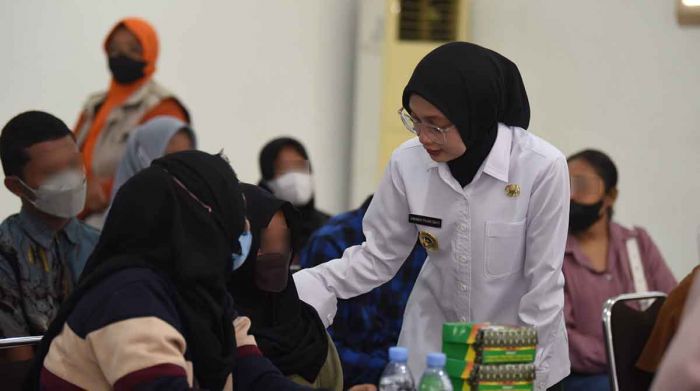 Wali Kota Kediri Serahkan BLT Rp3,6 Juta untuk 13 Anak Berhadapan dengan Hukum