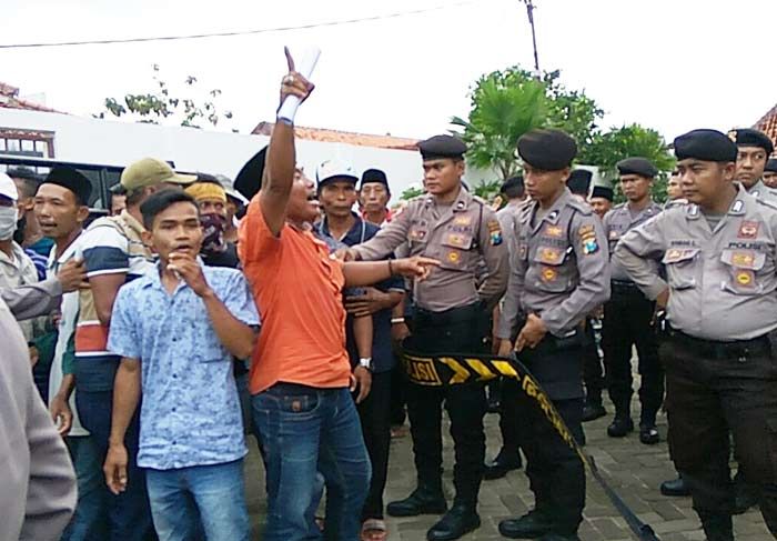 Demo JCW Jatim Terkait Penyelewengan Raskin Dibubarkan Warga Desa Samiran