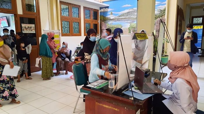 BPNT Belum Cair Selama Tujuh Bulan, 15 KPM Luruk Dinsos Tuban BPNT Belum Cair Selama Tujuh Bulan, 15 KPM Luruk Dinsos Tuban