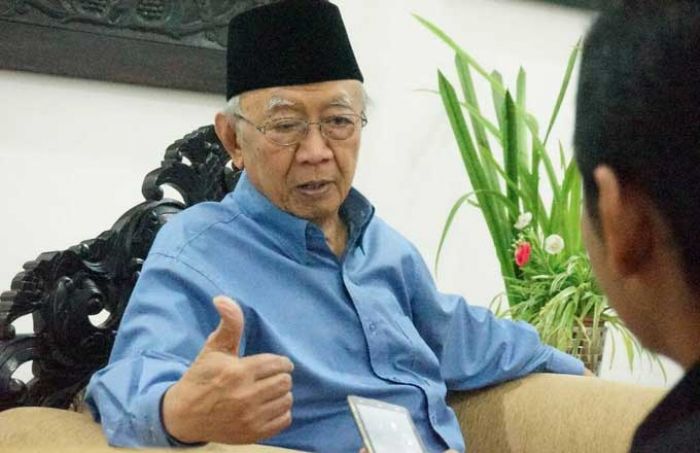 Gus Solah Setuju Khofifah Maju Pilgub Jatim 2018 Gus Solah Setuju Khofifah Maju Pilgub Jatim 2018