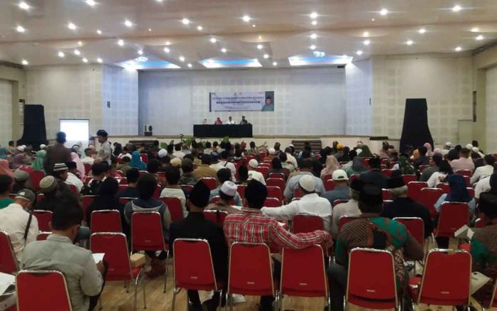 Gandeng BPOM, Anggota Komisi IX DPR RI ini Gelar Sosialisasi Standar Pangan Olahan di Jember Gandeng BPOM, Anggota Komisi IX DPR RI ini Gelar Sosialisasi Standar Pangan Olahan di Jember