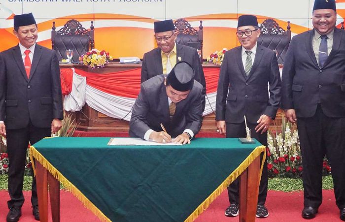 Paripurna Bahas RPJMD 2025-2029, Wali Kota Pasuruan Tegaskan Komitmen Bangun Kota yang Lebih Baik Paripurna Bahas RPJMD 2025-2029, Wali Kota Pasuruan Tegaskan Komitmen Bangun Kota yang Lebih Baik