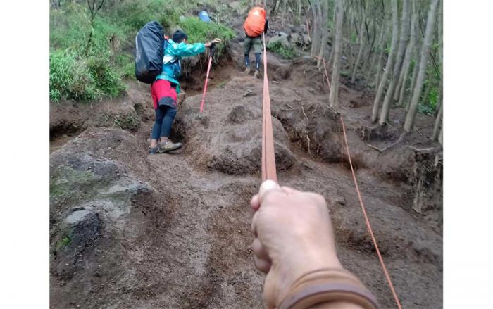 Kenali Berbagai Jenis Tali Outdoor Beserta Fungsinya Kenali Berbagai Jenis Tali Outdoor Beserta Fungsinya