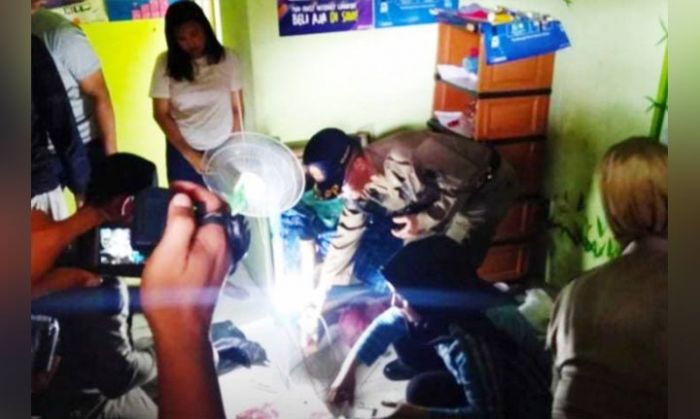 Sasar Rumah Kos, BNN dan Satpol PP Kota Mojokerto Amankan Pengedar Sabu Sasar Rumah Kos, BNN dan Satpol PP Kota Mojokerto Amankan Pengedar Sabu
