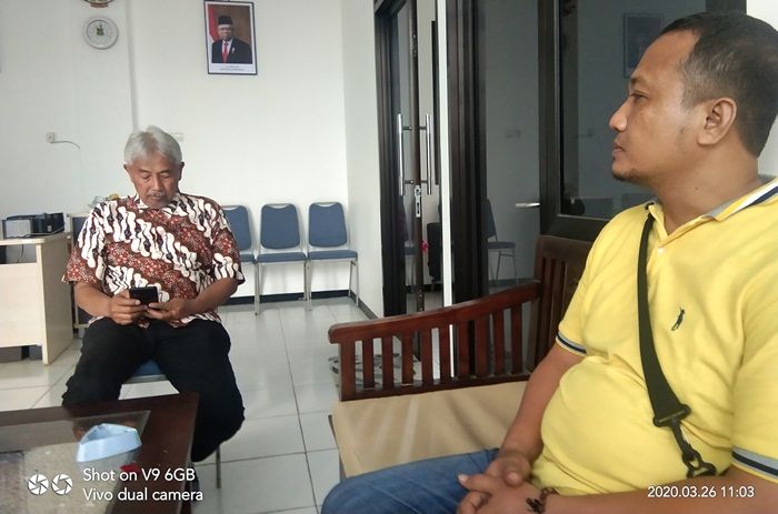 Tanyakan Surat Audiensi Dugaan Penyimpangan Penjualan Aset, Ketua Jawapes Kembali Datangi KPSP SK Tanyakan Surat Audiensi Dugaan Penyimpangan Penjualan Aset, Ketua Jawapes Kembali Datangi KPSP SK