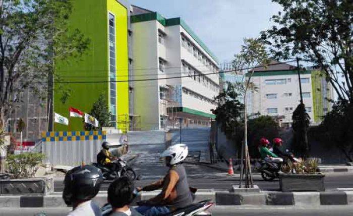 Jelang Lengsernya Bupati, Pembangunan Gedung Ponek RSUD Ibnu Sina Gresik Dikebut Jelang Lengsernya Bupati, Pembangunan Gedung Ponek RSUD Ibnu Sina Gresik Dikebut