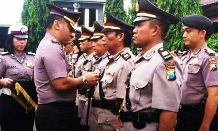 Polres Ponorogo Gelar Sertijab Tiga Perwira Polres Ponorogo Gelar Sertijab Tiga Perwira